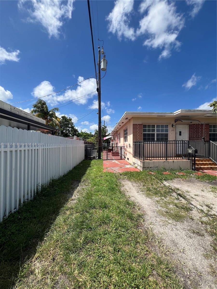Hialeah, FL 33010,275 W 16th St #0