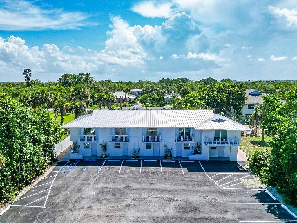 Fort Pierce, FL 34949,2305 Tamarind Dr #7