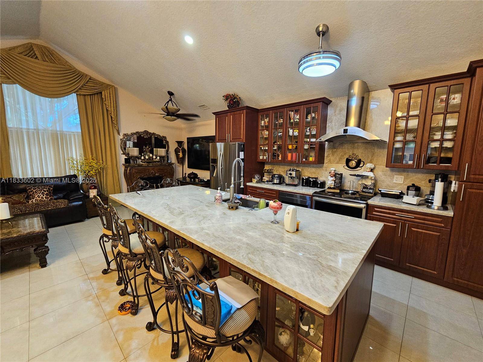 Miami Lakes, FL 33018,15126 NW 90th Ct