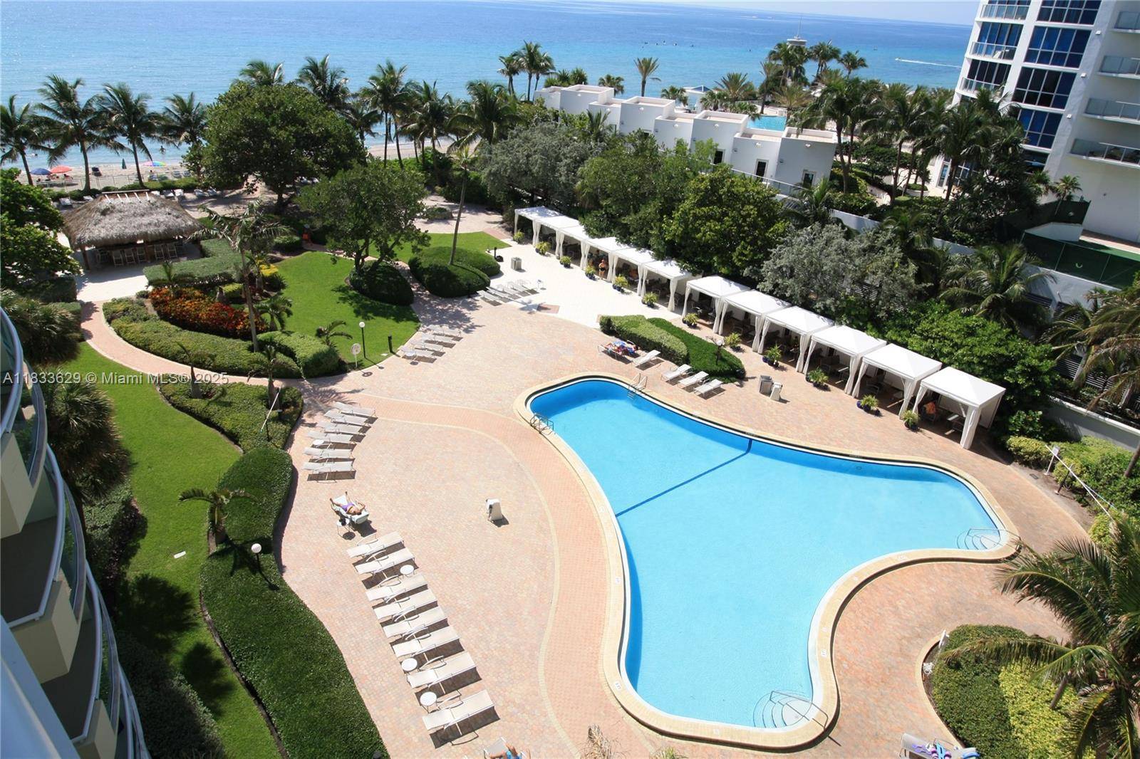 Hollywood, FL 33019,3001 S Ocean Dr #717