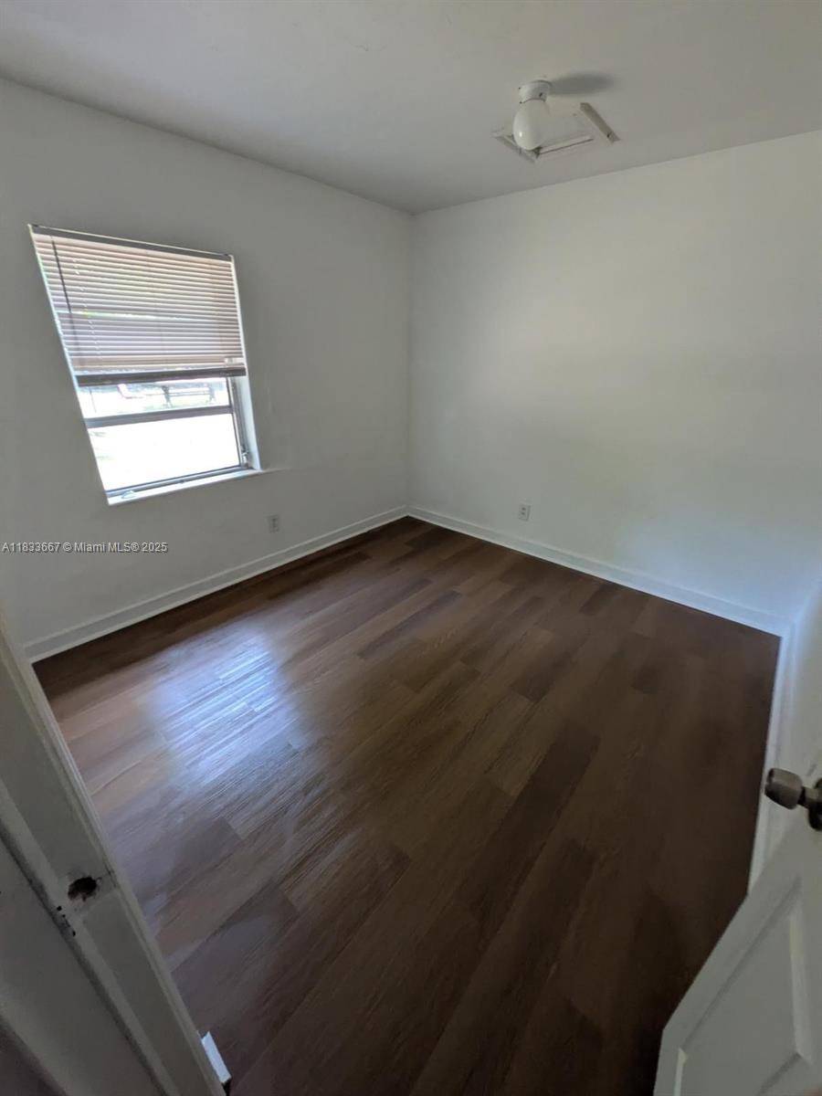 West Palm Beach, FL 33407,522 18th St