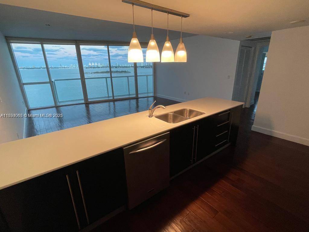 Miami, FL 33137,665 NE 25th St #1102