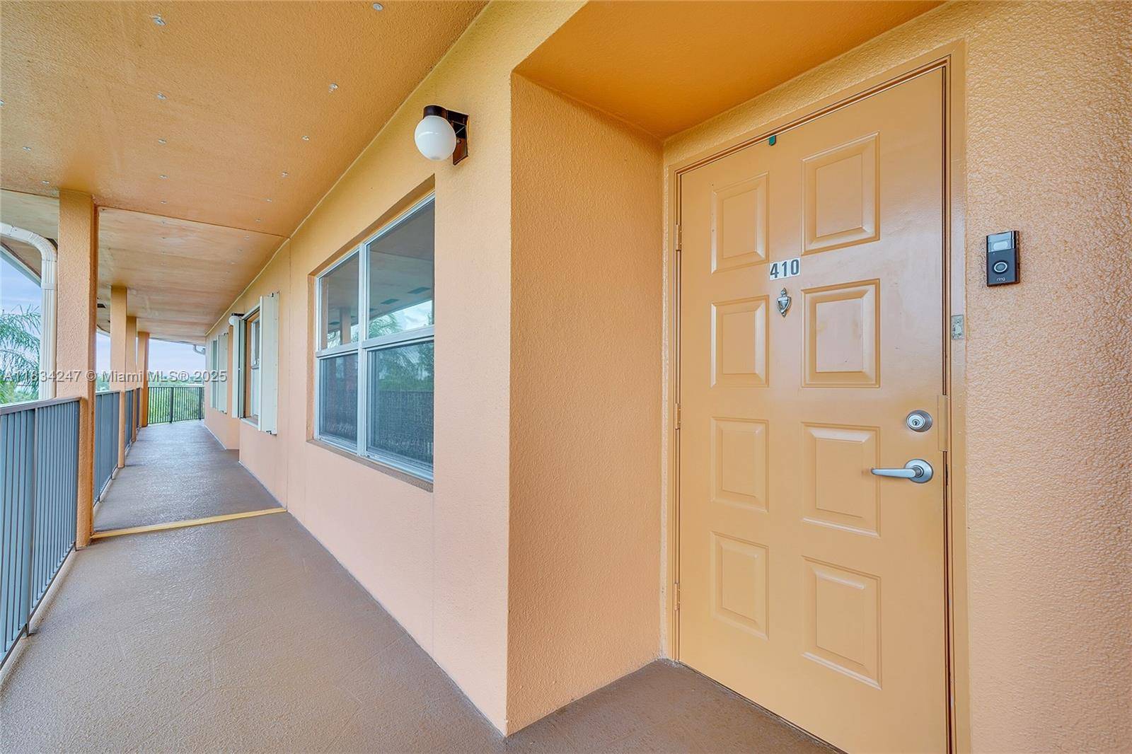 Pembroke Pines, FL 33027,571 SW 142nd Ave #410O
