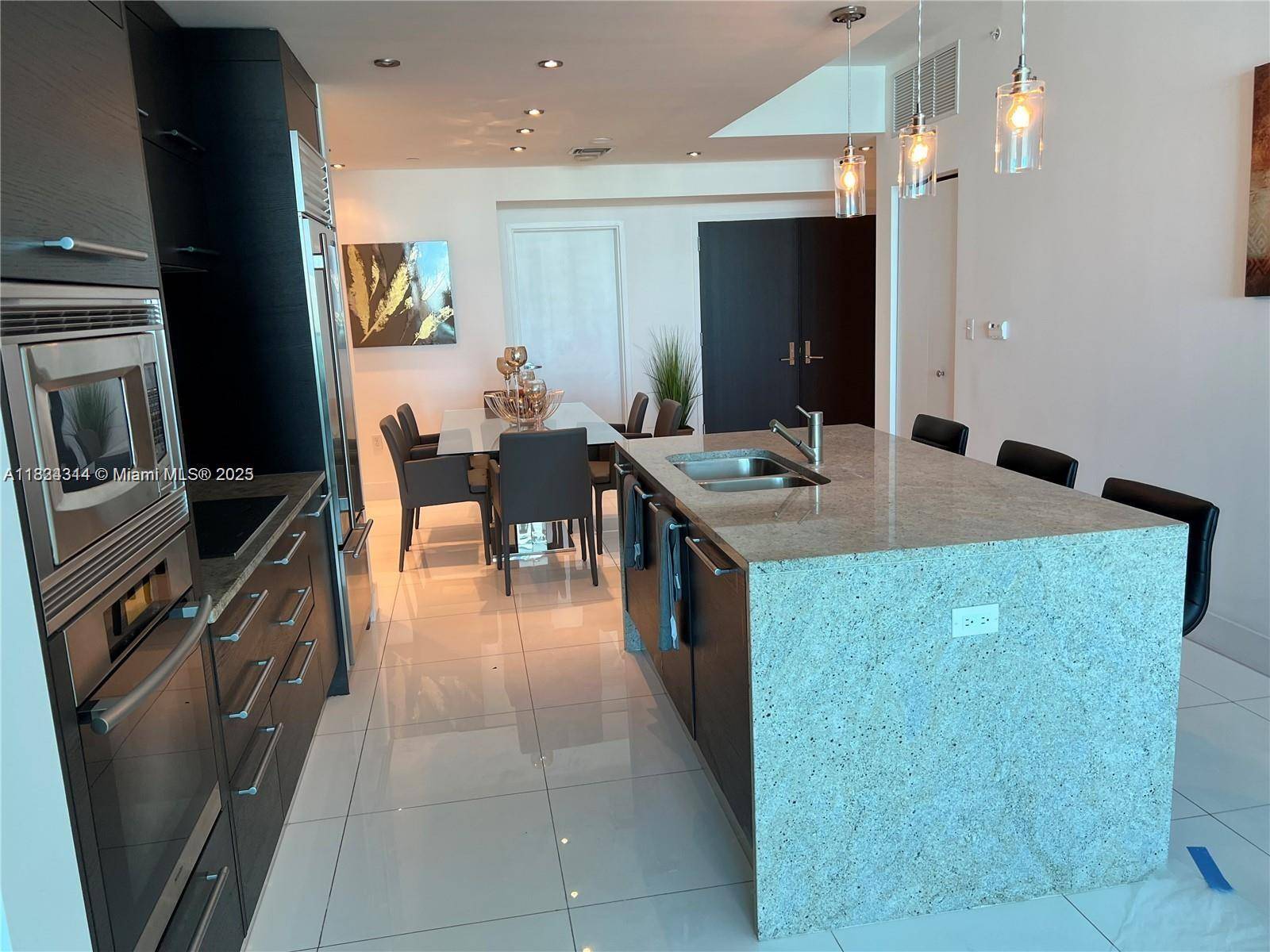 Miami, FL 33132,900 Biscayne Blvd #3408
