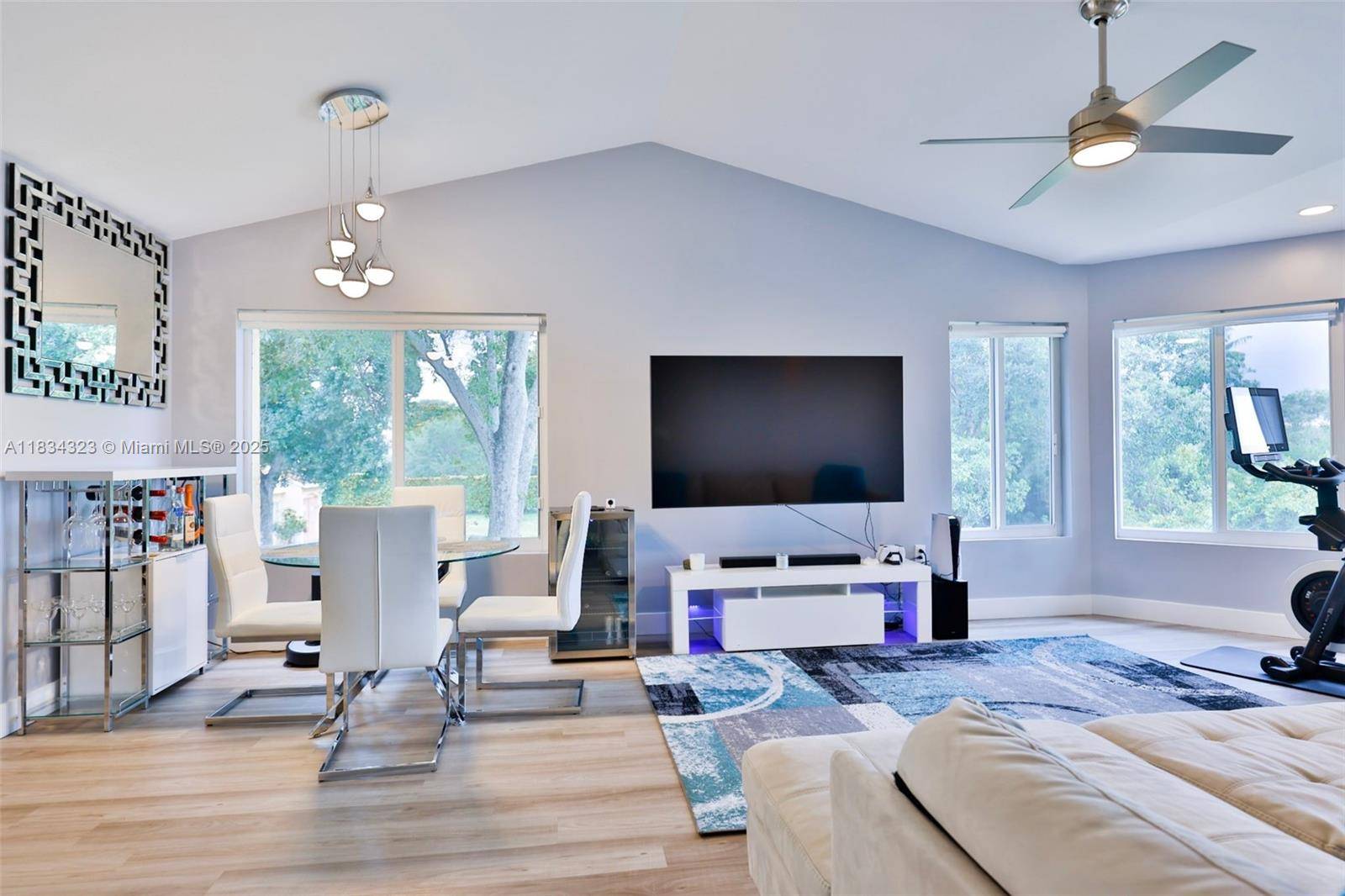 Oakland Park, FL 33309,2647 NW 33rd St #2307