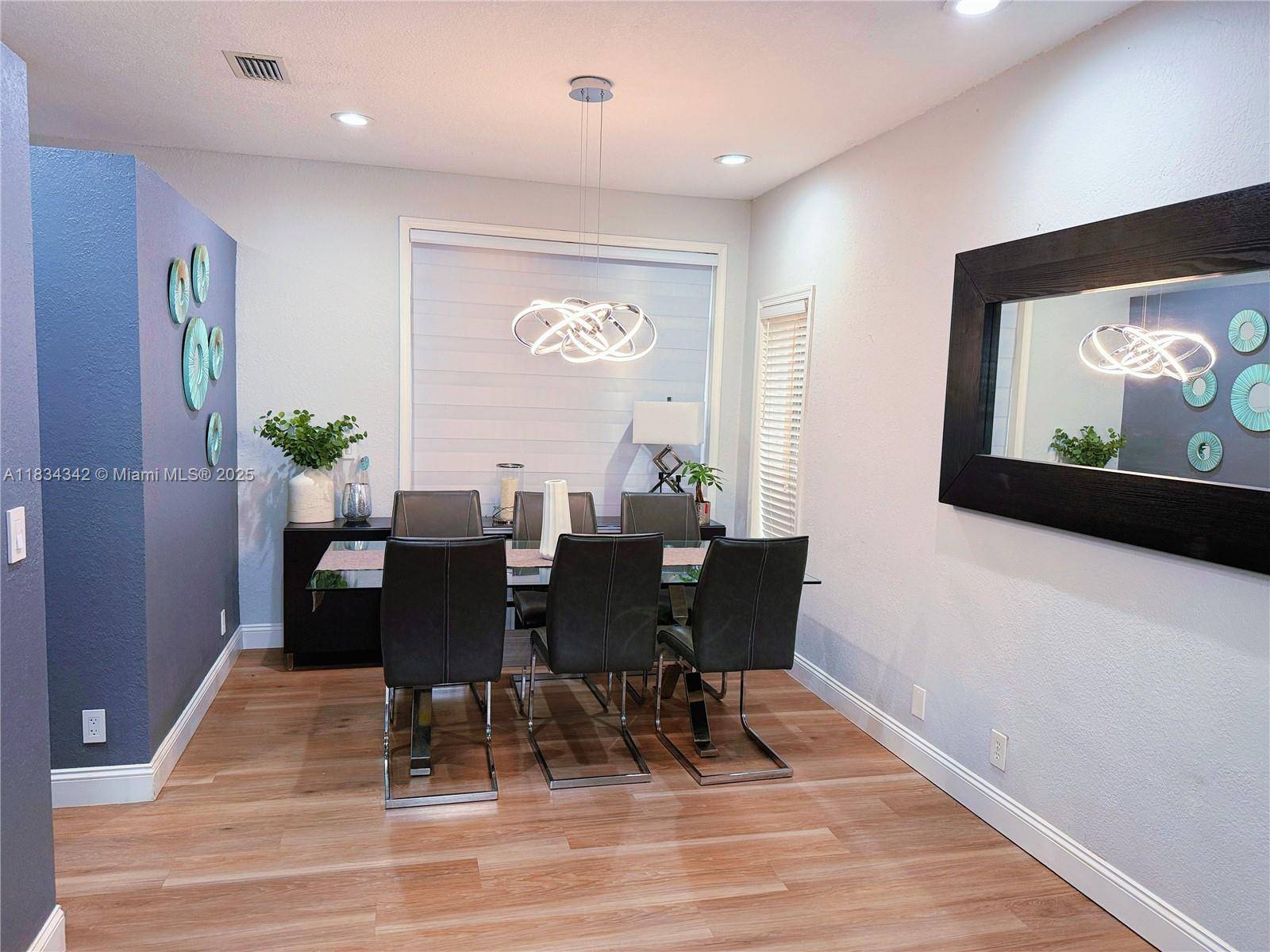 Coral Springs, FL 33071,11405 Lakeview Dr #3-A