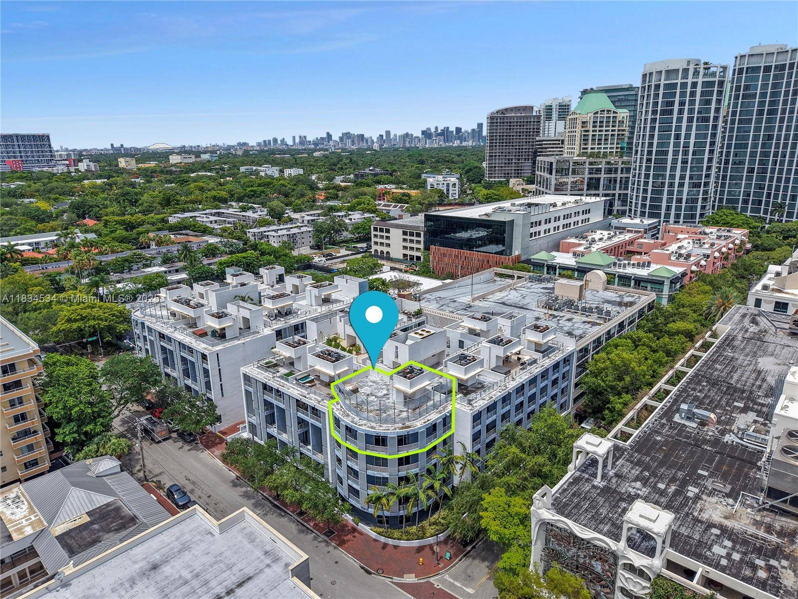 Miami, FL 33133,3339 Virginia St #PH-1