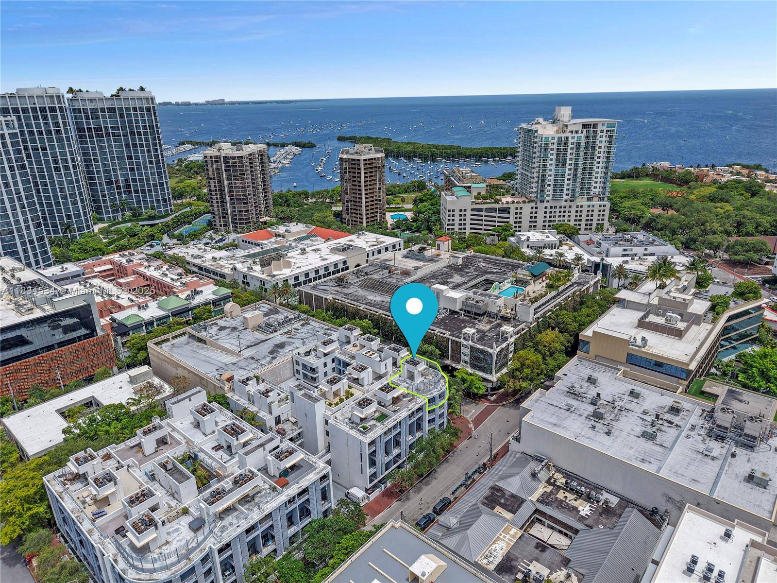Miami, FL 33133,3339 Virginia St #PH-1