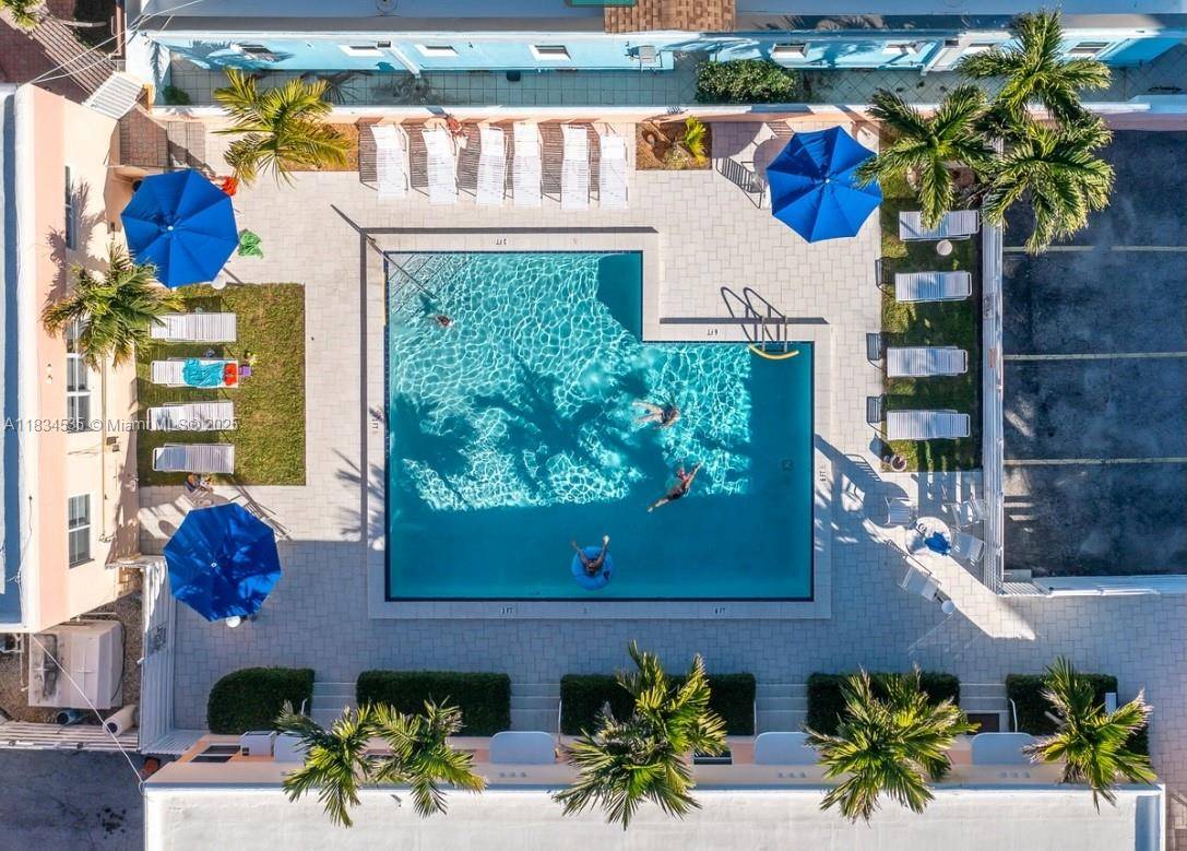Hollywood, FL 33019,310 Arthur St #9