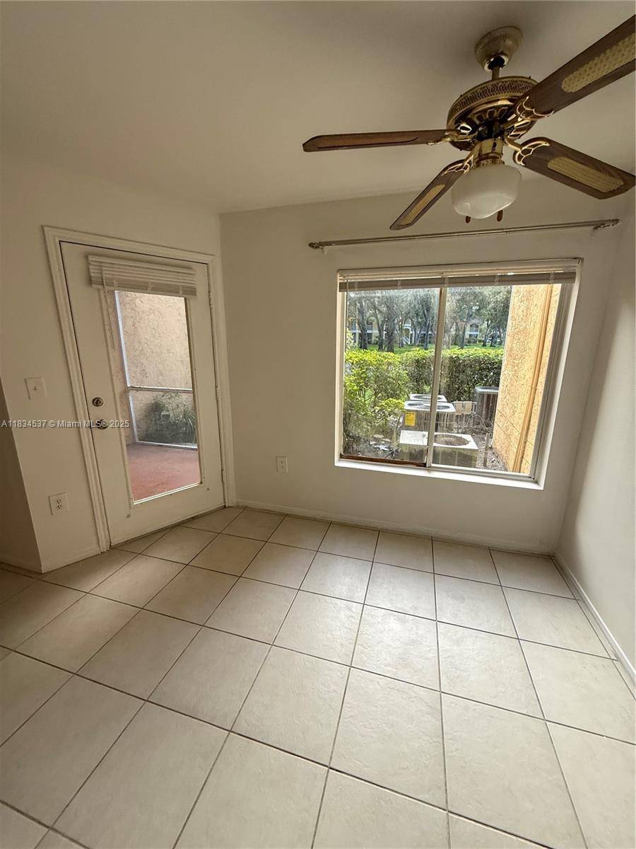 Oakland Park, FL 33309,2350 NW 33rd St #805