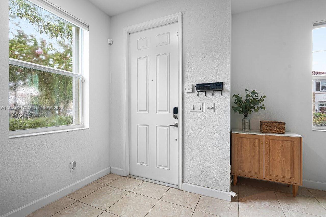 West Palm Beach, FL 33417,4326 Braxton Ave
