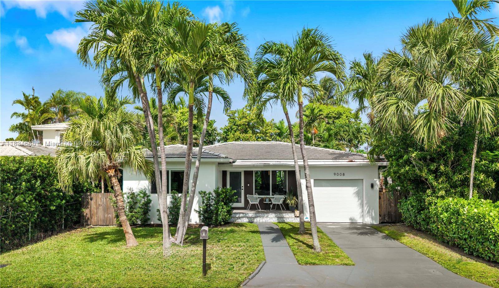 Surfside, FL 33154,9008 Emerson Ave