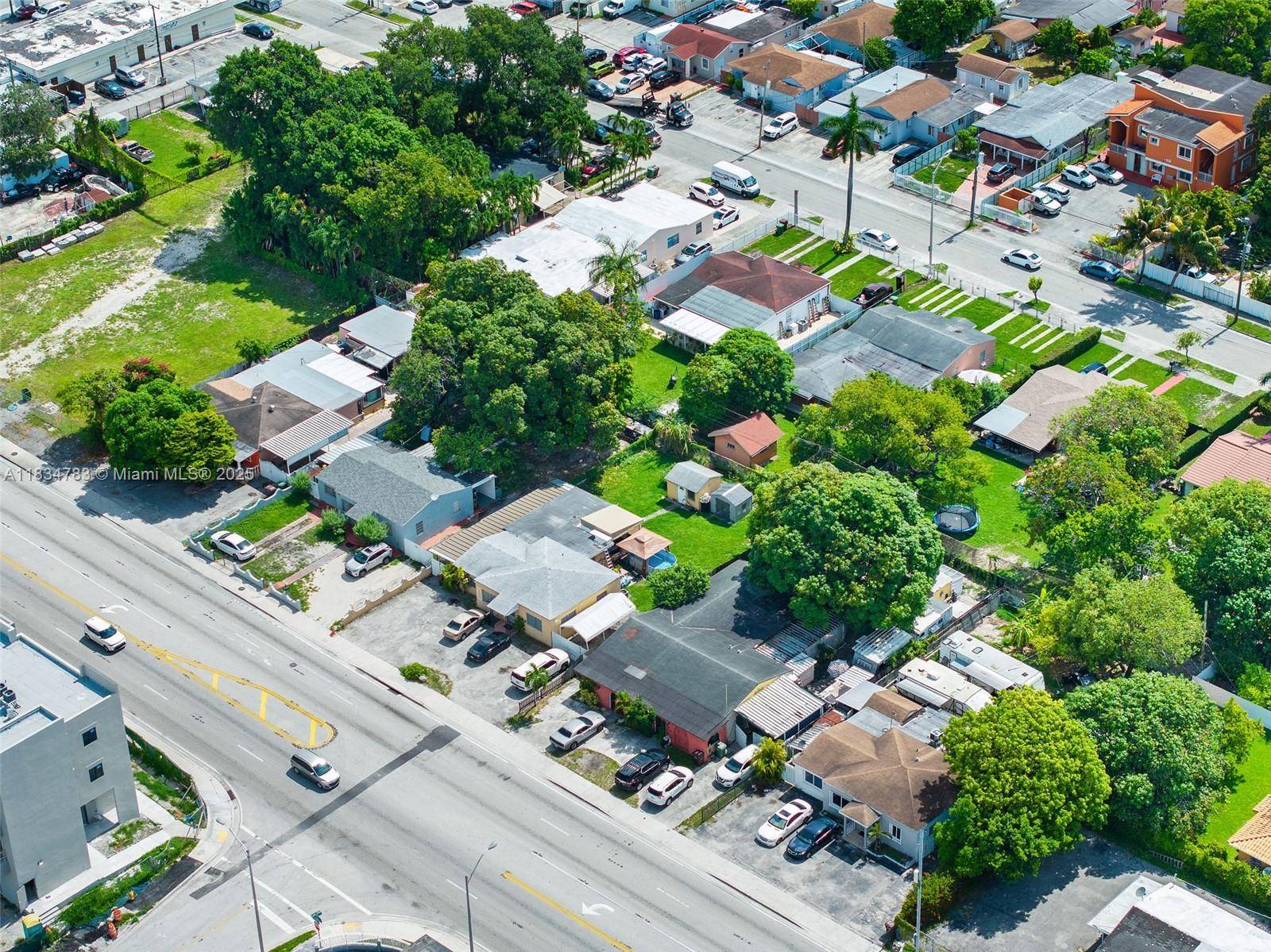 Hialeah, FL 33010,861 SE 8th Ave