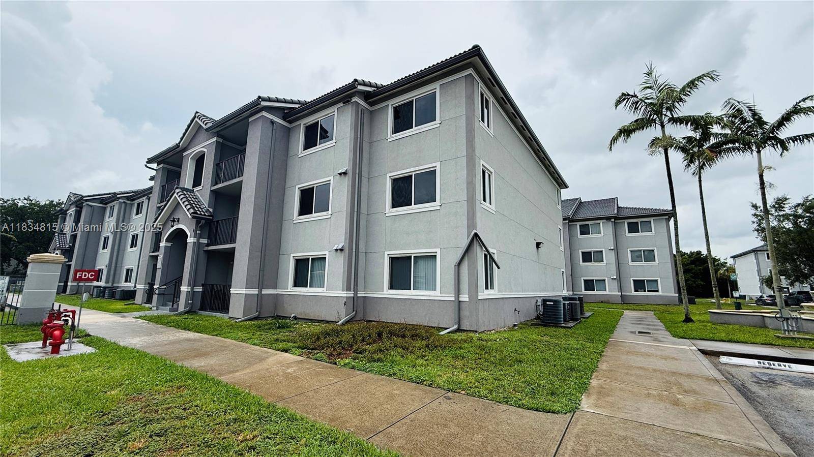 Homestead, FL 33033,15410 SW 284th St #8207