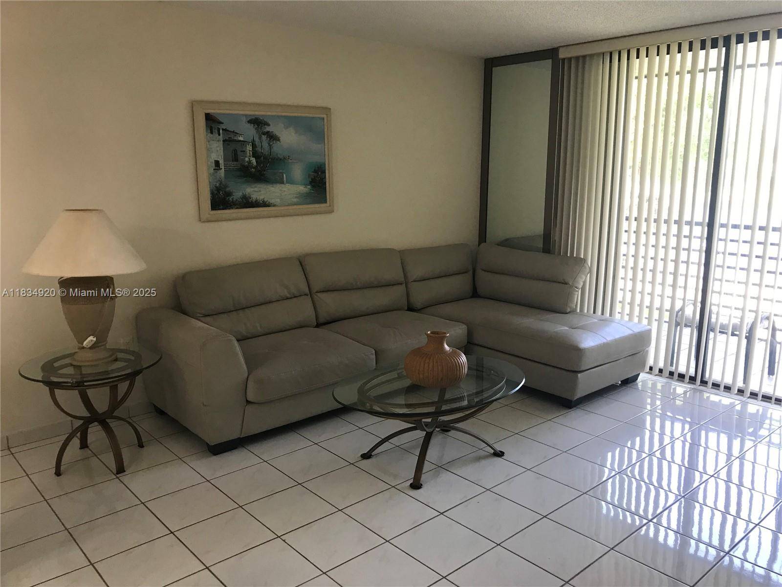 Pembroke Pines, FL 33026,1101 Colony Point Cir #206