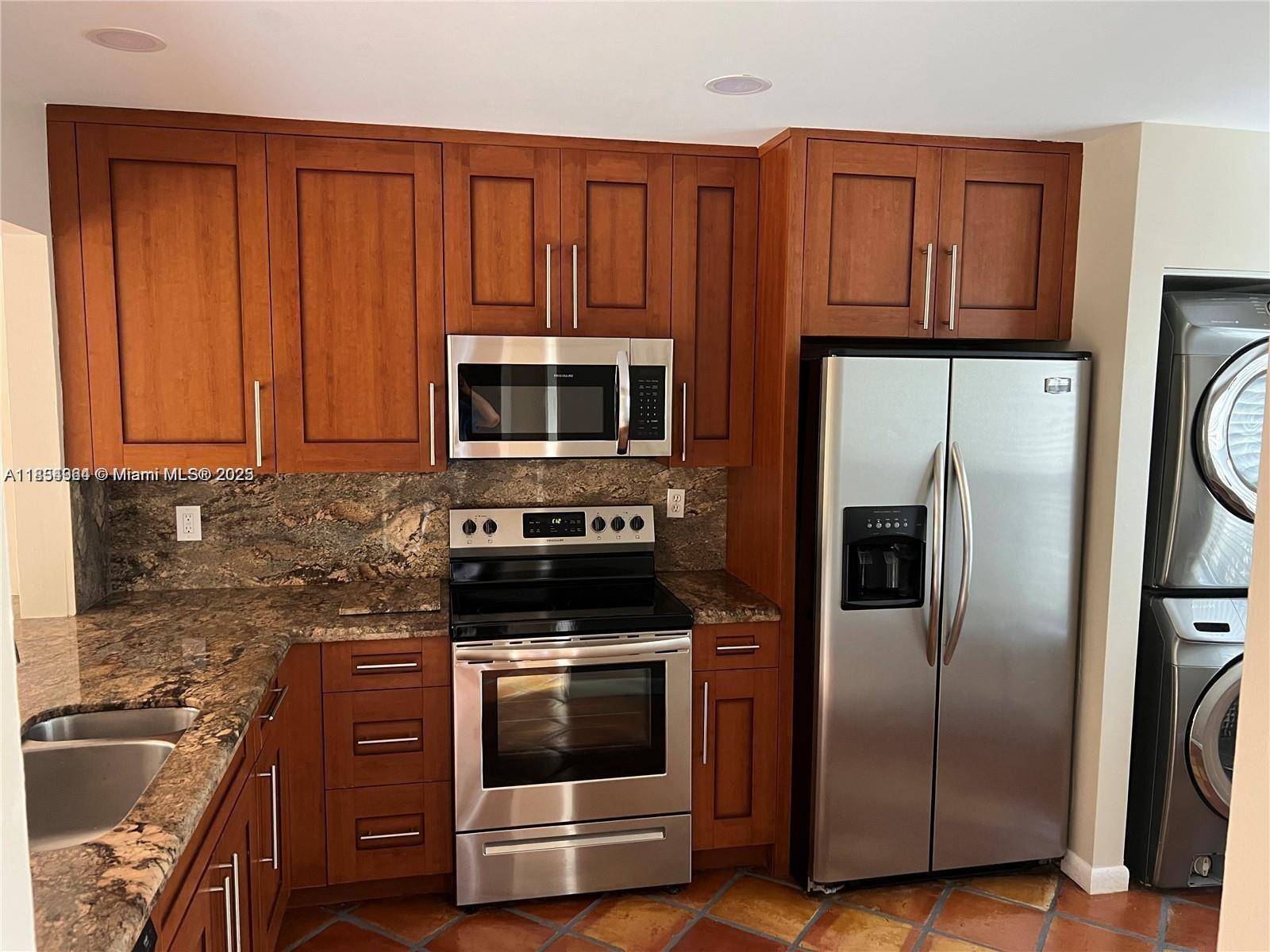 Fort Lauderdale, FL 33306,3016 NE 21st Ter #3016