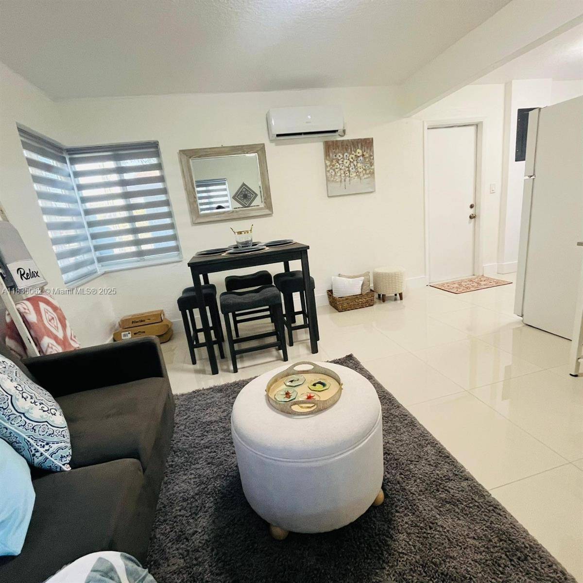 North Miami Beach, FL 33162,445 NE 171st St #2
