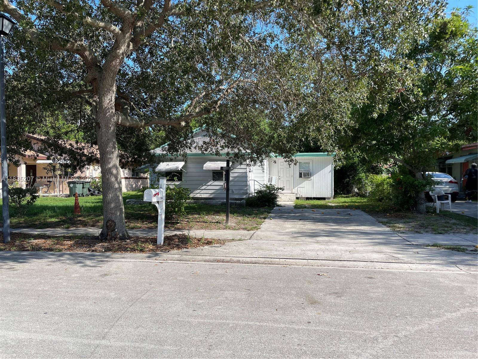 Boca Raton, FL 33432,156 S Pearl St