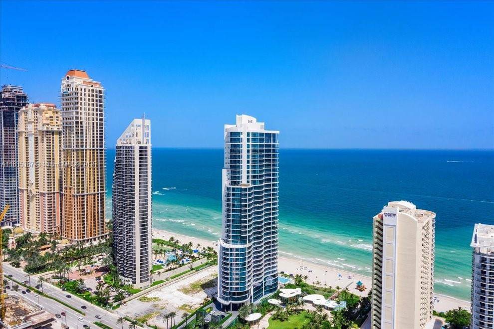 Sunny Isles Beach, FL 33160,17475 Collins Ave #2002