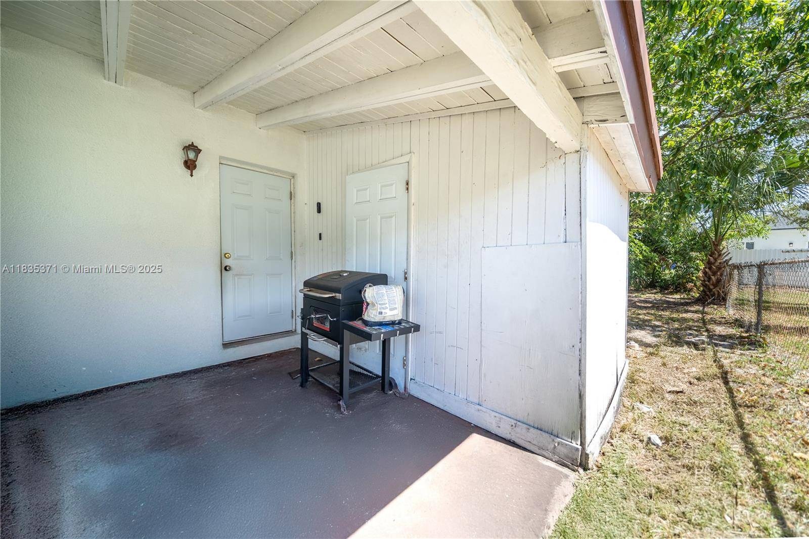 Fort Lauderdale, FL 33311,2824 NW 8th St