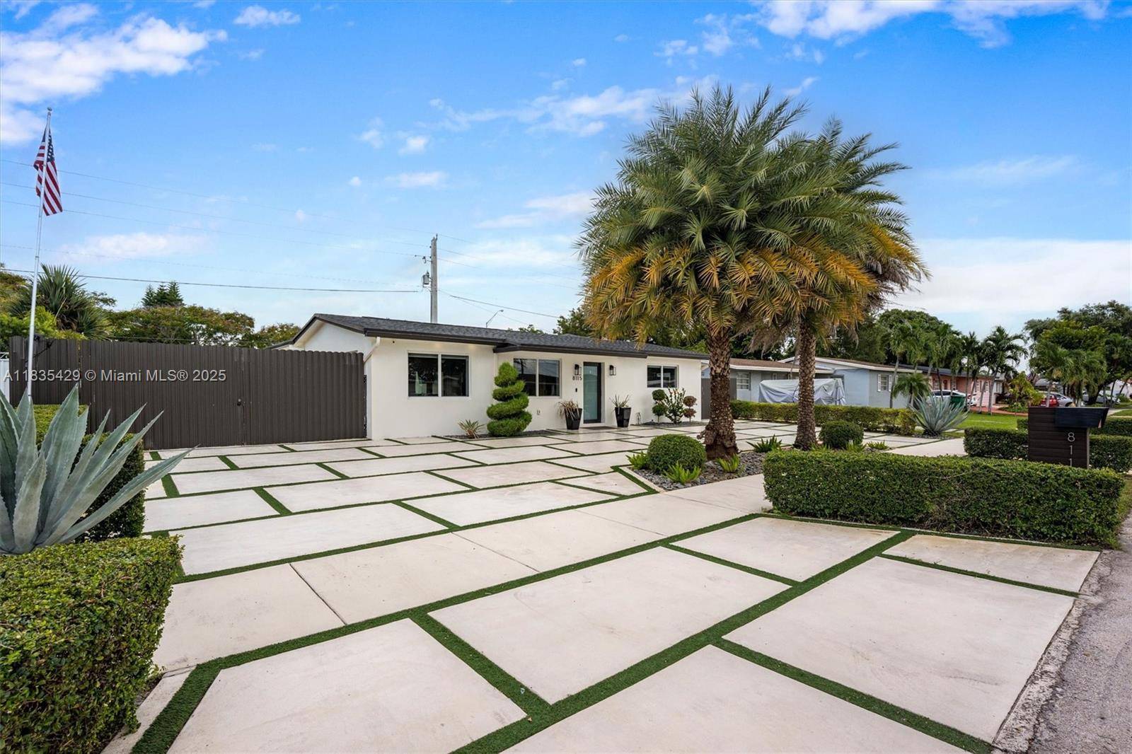Hialeah, FL 33015,8115 NW 185th Ter