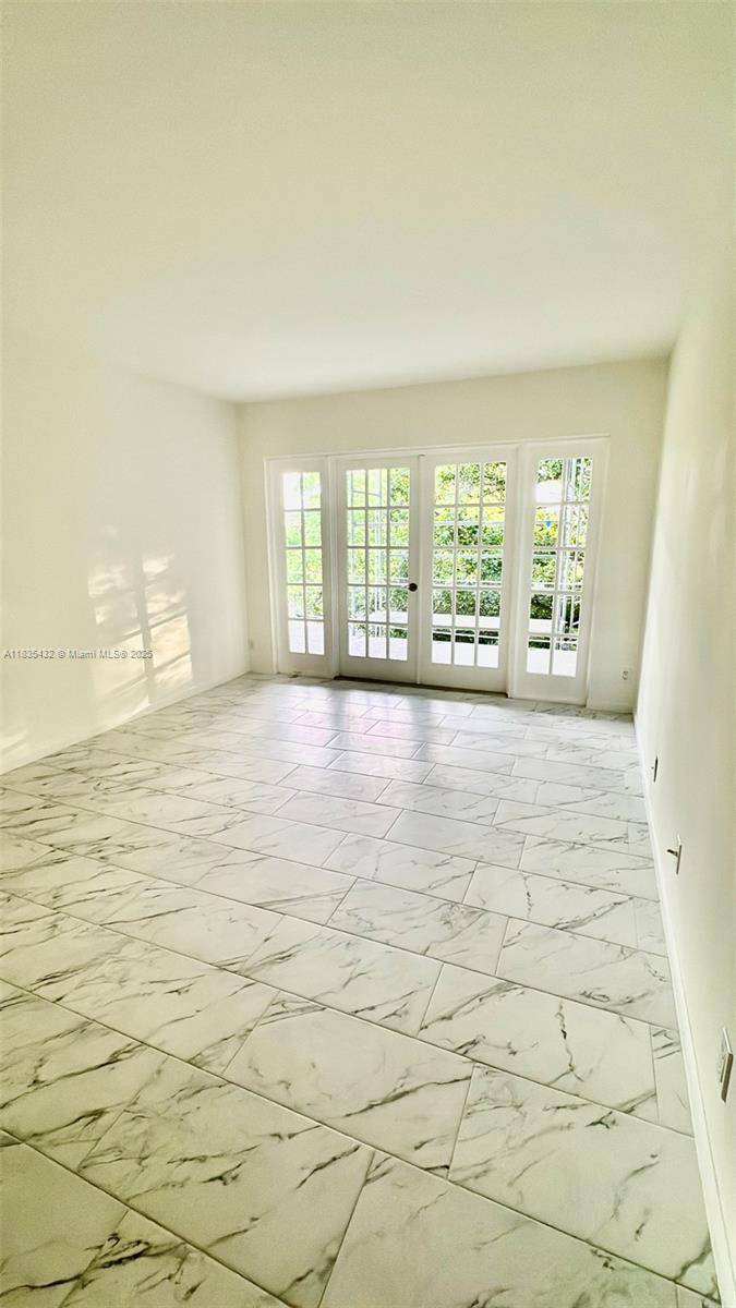 Fort Lauderdale, FL 33316,2420 SE 17th Cswy #304C