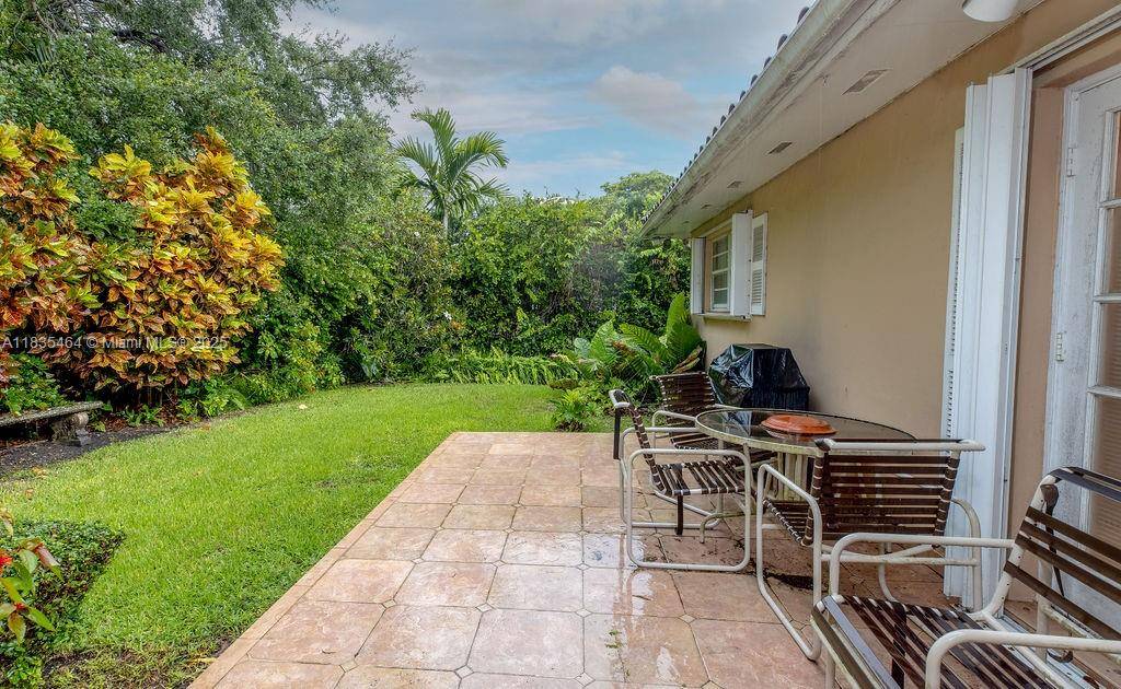 Coral Gables, FL 33134,1530 Catalonia Ave