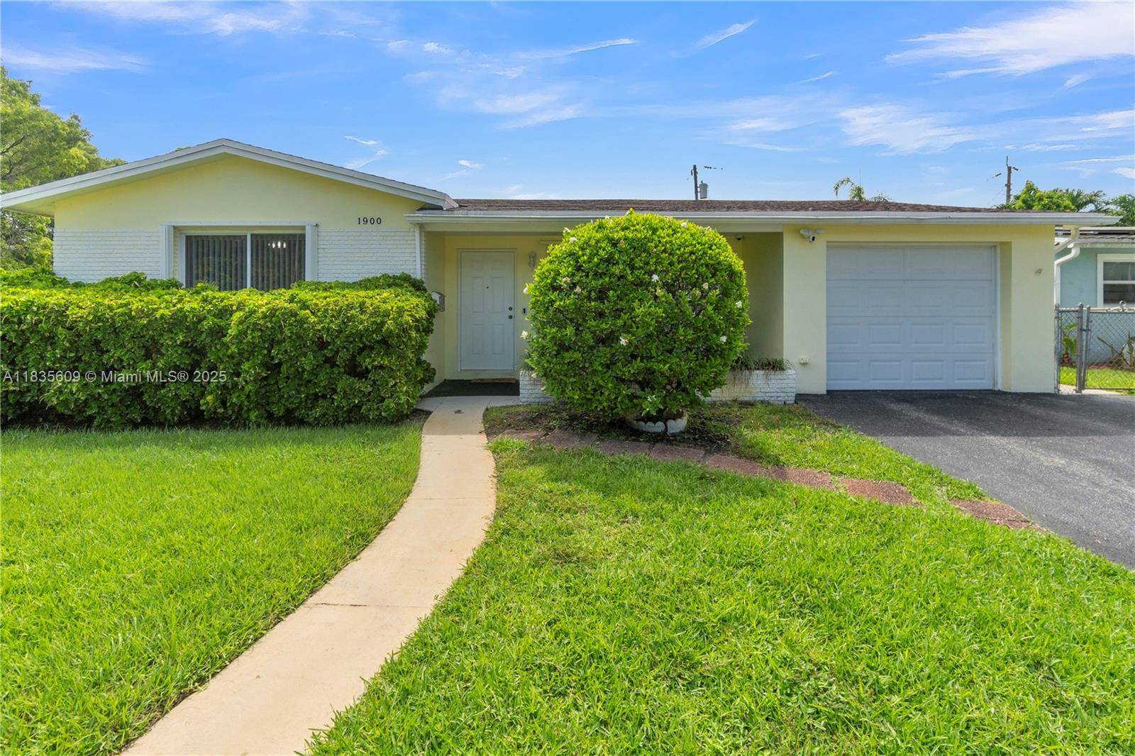 Hollywood, FL 33021,1900 N 31st Ave
