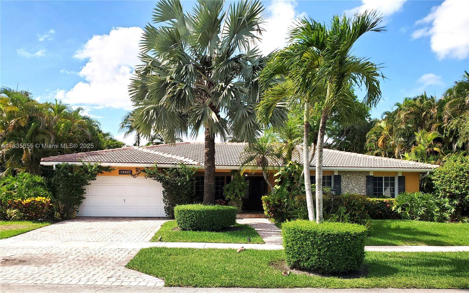 Weston, FL 33326,Address not disclosed
