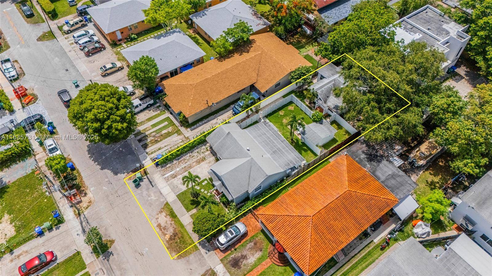 Miami, FL 33133,2946 SW 26th St