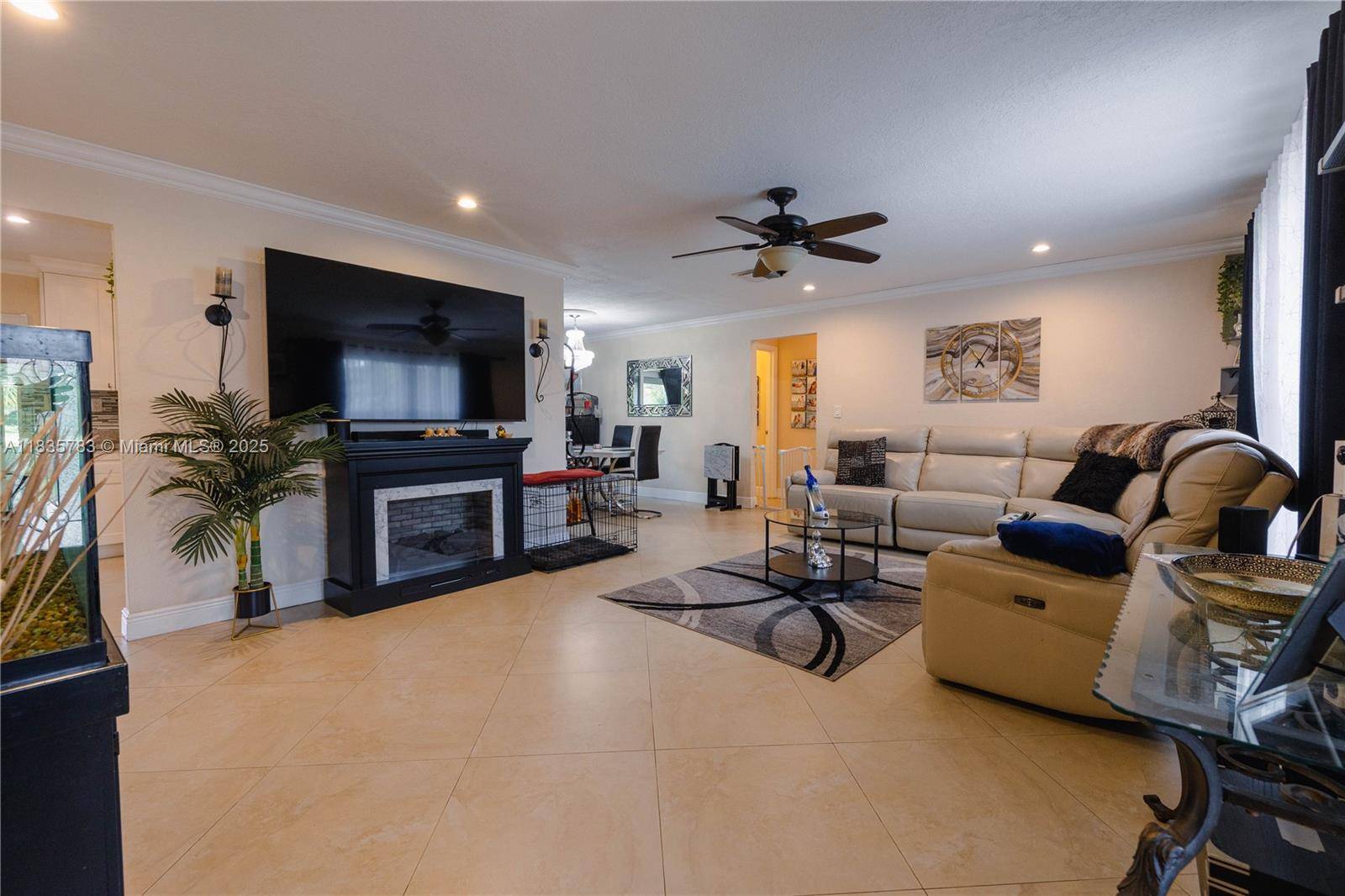 Tamarac, FL 33319,4811 NW 58th St