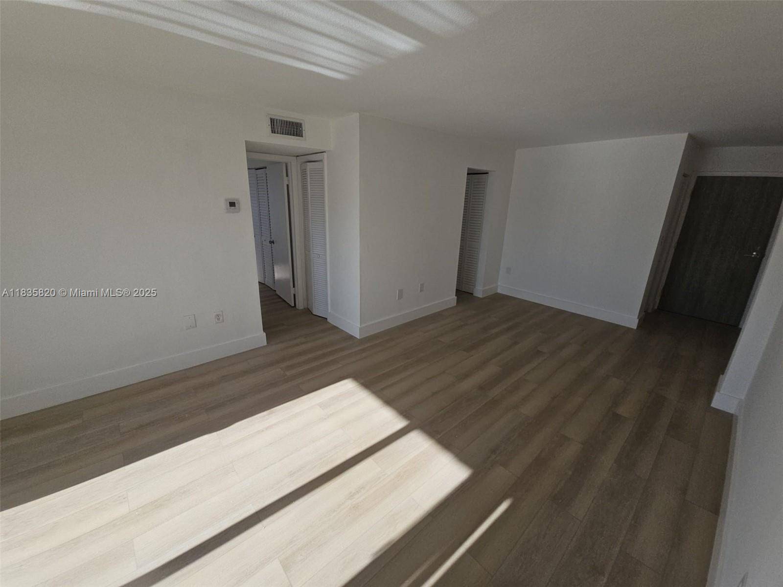 Miami Beach, FL 33141,8101 Crespi Blvd #203