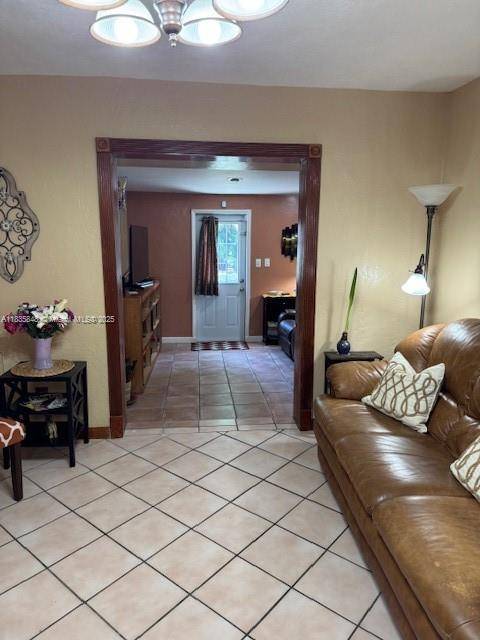 Miramar, FL 33023,6424 SW 20th St