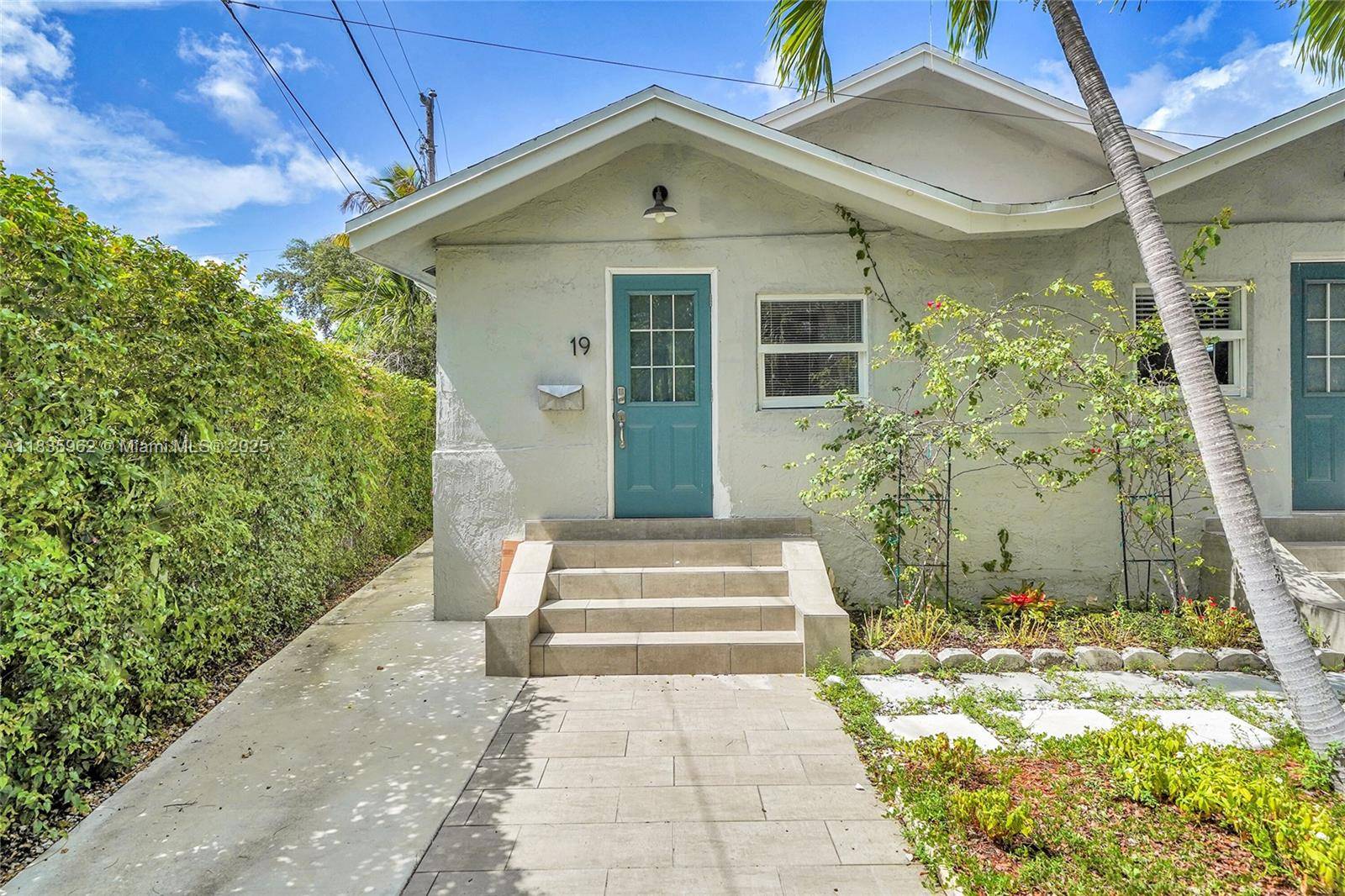 Miami, FL 33137,19 NE 48th St #19