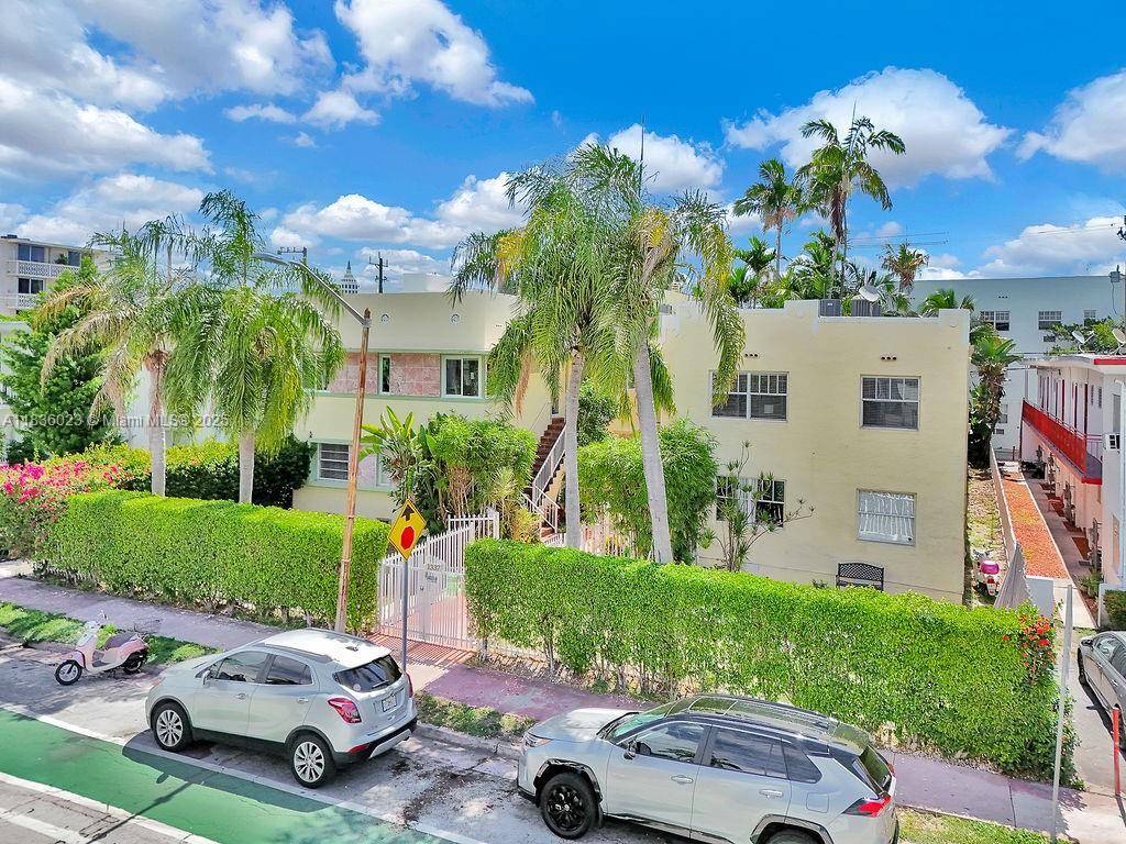 Miami Beach, FL 33139,1337 Euclid Ave #106