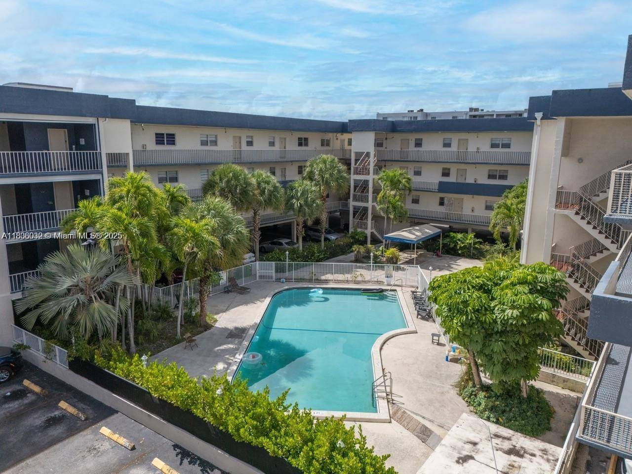 North Miami Beach, FL 33162,16750 NE 10th Ave #228