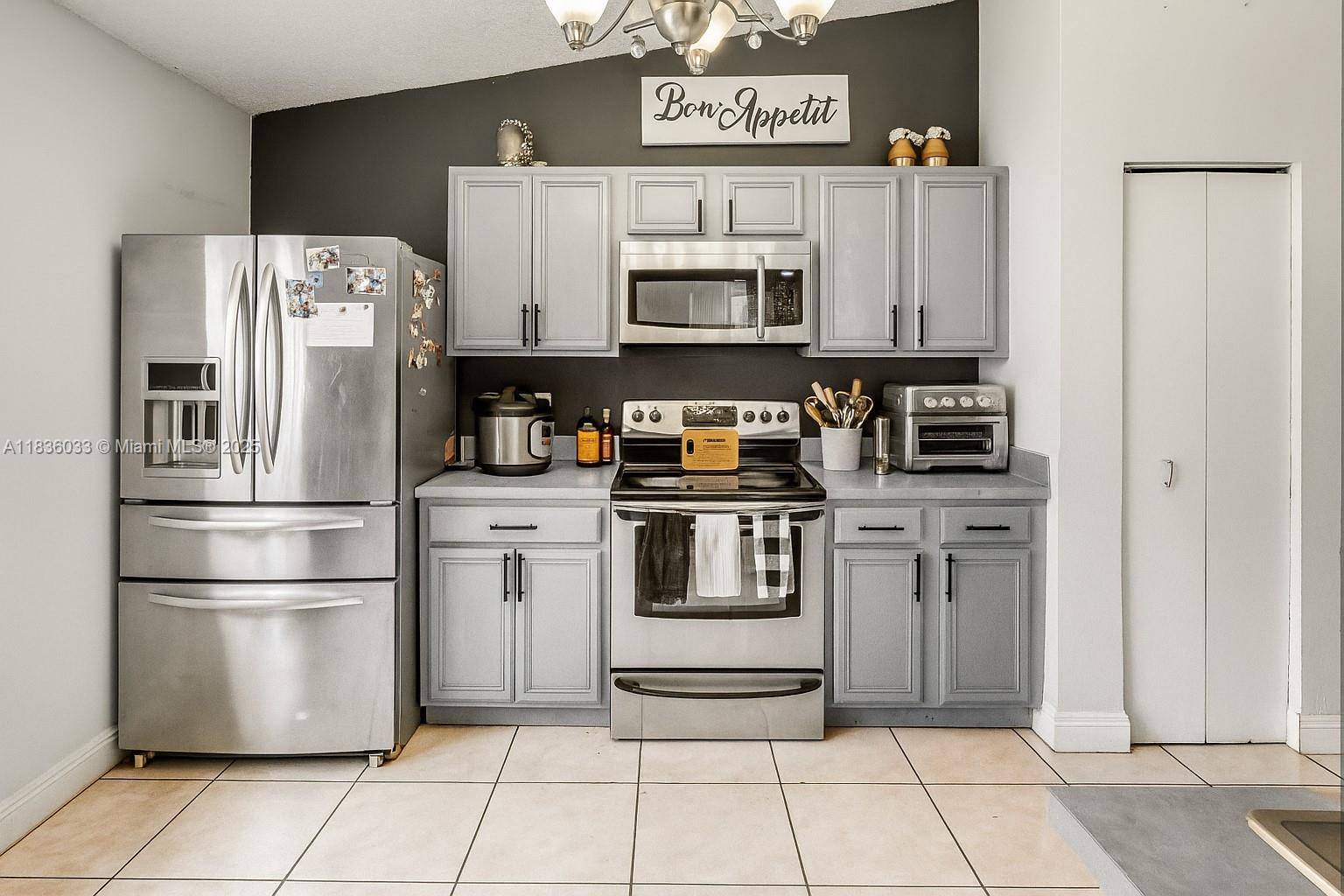 Miramar, FL 33025,2472 SW 106th Ave