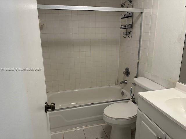 West Palm Beach, FL 33415,5252 Bosque Ln #9