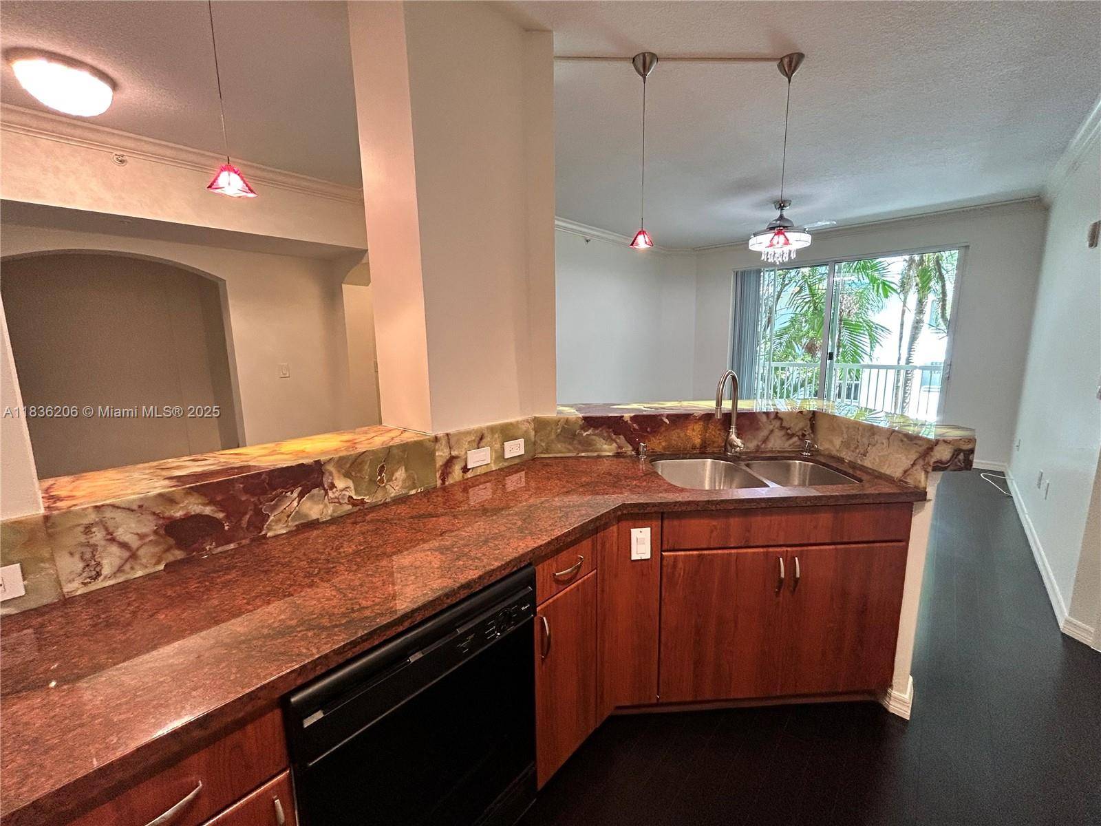Surfside, FL 33154,9172 Collins Ave #316