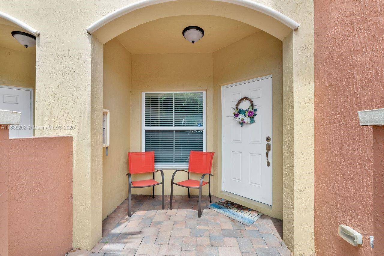 Tamarac, FL 33309,2851 W Prospect Rd #1306