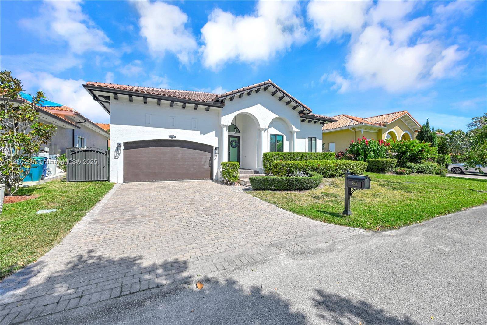 Cutler Bay, FL 33157,7565 SW 190th St