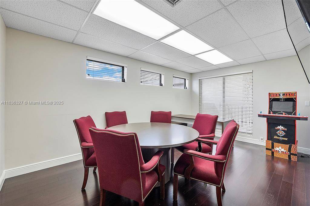 Hollywood, FL 33312,2699 Stirling Rd #306-A