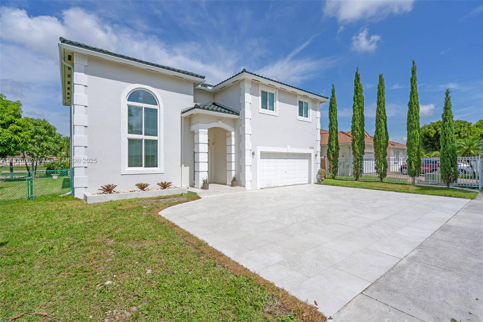 Miami, FL FL 33185,5226 SW 160th Ave