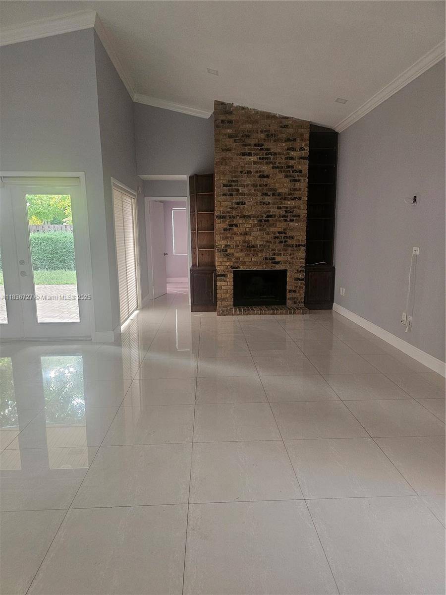 Miami, FL 33185,5320 SW 153rd Pl S #1