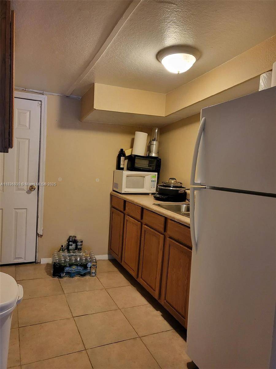 Sanford, FL 32773,2611 Hiawatha Ave