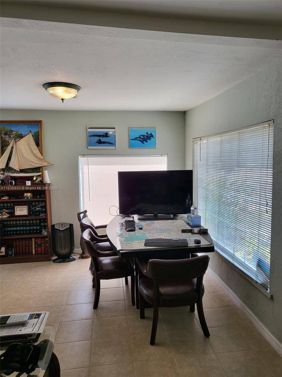 Sanford, FL 32773,2611 Hiawatha Ave