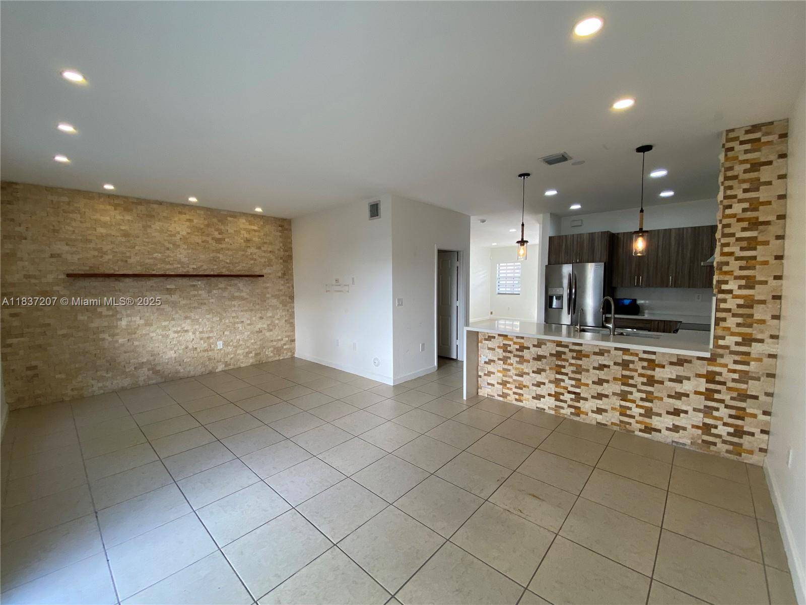 Homestead, FL 33033,343 NE 37th Ter
