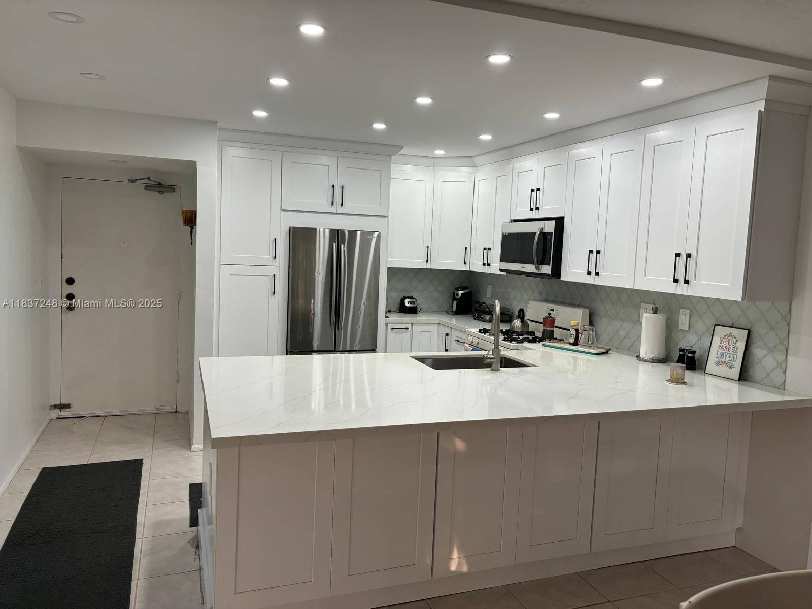 Pinecrest, FL 33156,6884 N Kendall Dr #C407