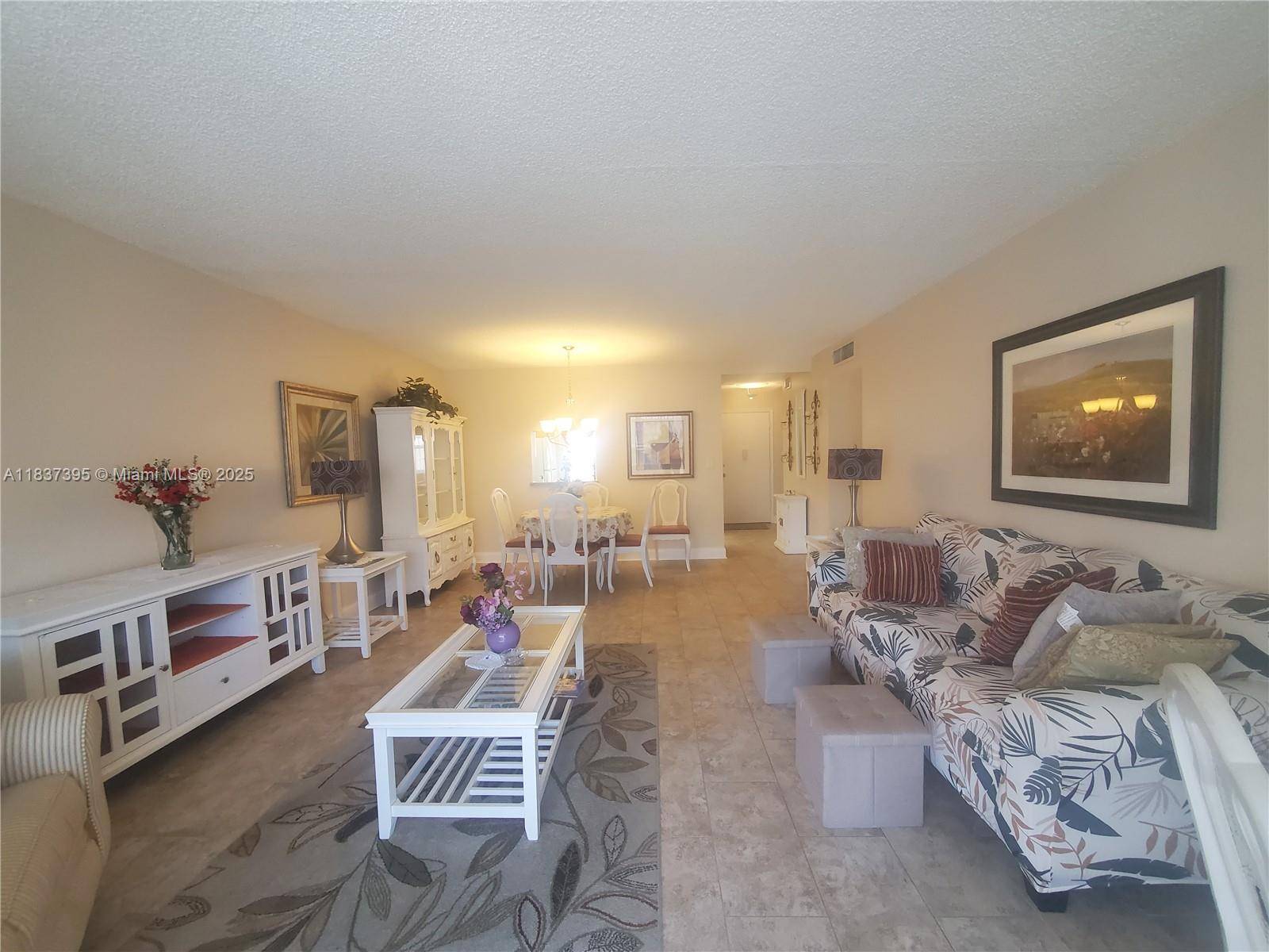 Hallandale Beach, FL 33009,319 NE 14th Ave #507