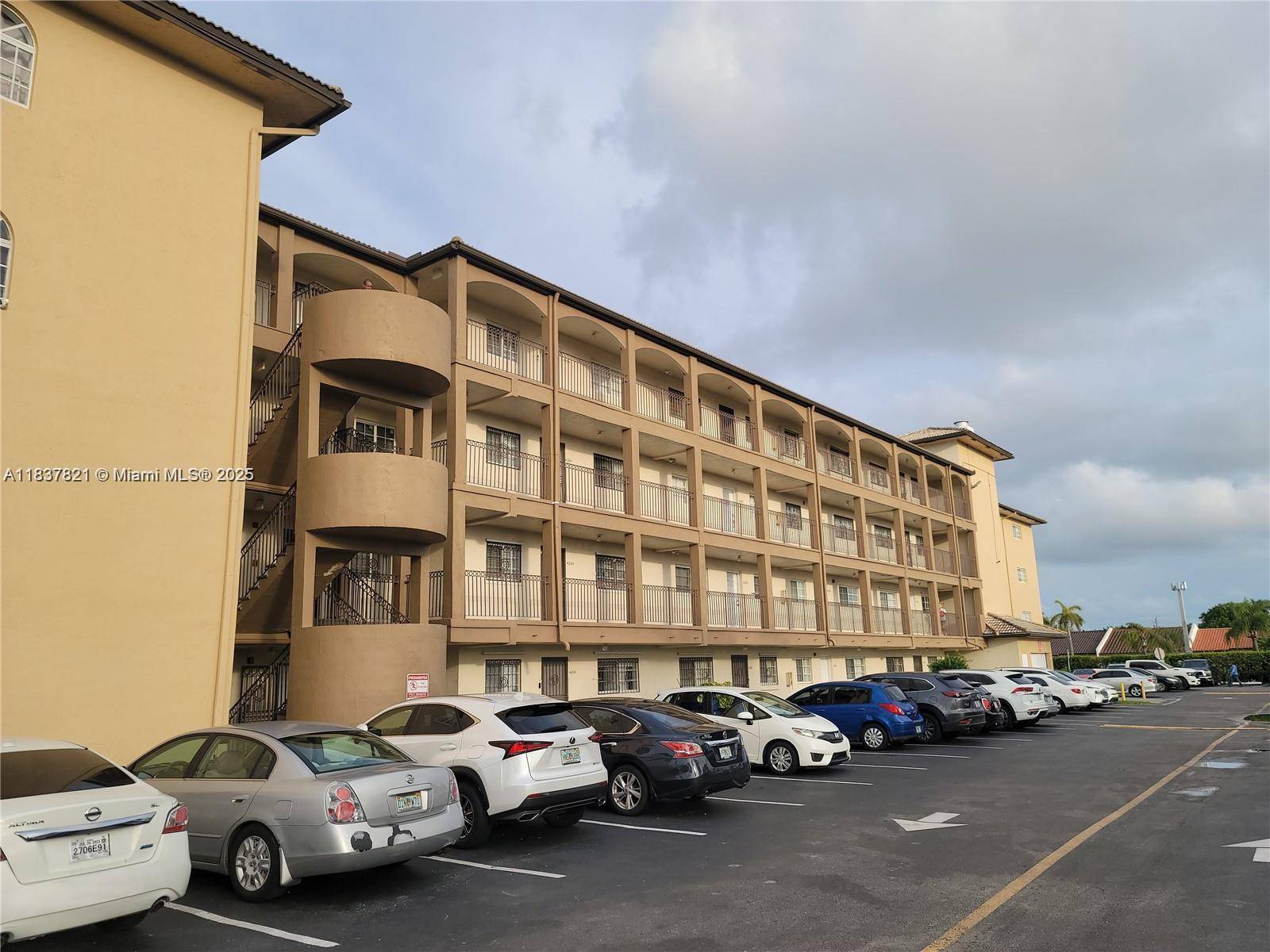 Hialeah Gardens, FL 33018,8851 NW 119th #4112